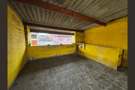 Casa à venda com 250m², 4 quartos e 2 vagas Casa à venda com 250m², 4 quartos e 2 vagasQuintal