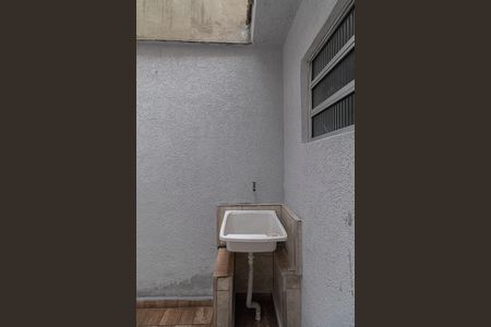 Casa para alugar com 52m², 2 quartos e 1 vaga Casa para alugar com 52m², 2 quartos e 1 vagaÁrea de Serviço