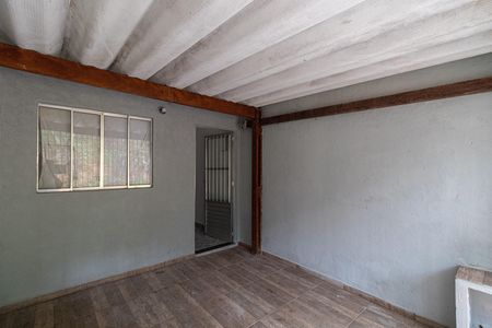 Casa para alugar com 52m², 2 quartos e 1 vaga Casa para alugar com 52m², 2 quartos e 1 vagaGaragem