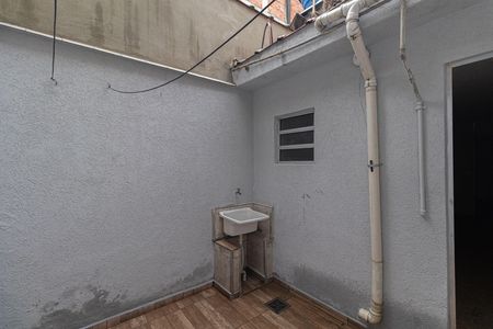 Casa para alugar com 52m², 2 quartos e 1 vaga Casa para alugar com 52m², 2 quartos e 1 vagaÁrea de Serviço