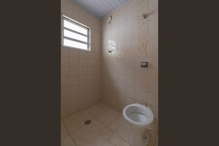 Casa para alugar com 52m², 2 quartos e 1 vaga Casa para alugar com 52m², 2 quartos e 1 vagaBanheiro
