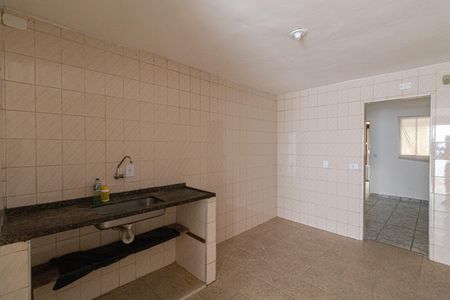 Casa para alugar com 52m², 2 quartos e 1 vaga Casa para alugar com 52m², 2 quartos e 1 vagaCozinha