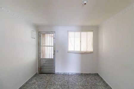 Casa para alugar com 52m², 2 quartos e 1 vaga Casa para alugar com 52m², 2 quartos e 1 vagaSala