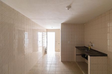 Casa para alugar com 52m², 2 quartos e 1 vaga Casa para alugar com 52m², 2 quartos e 1 vagaCozinha