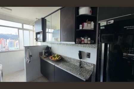 Cozinha de apartamento para alugar com 3 quartos, 160m² em Buritis, Belo Horizonte