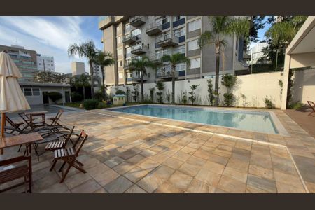 Apartamento para alugar com 160m², 3 quartos e 2 vagas Apartamento para alugar com 160m², 3 quartos e 2 vagasPiscina