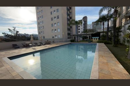 Apartamento para alugar com 160m², 3 quartos e 2 vagas Apartamento para alugar com 160m², 3 quartos e 2 vagasPiscina
