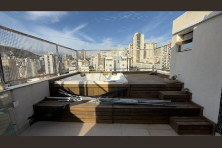 Apartamento para alugar com 160m², 3 quartos e 2 vagas