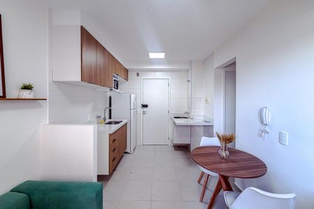 Apartamento à venda com 35m², 2 quartos e sem vaga Apartamento à venda com 35m², 2 quartos e sem vagaSala