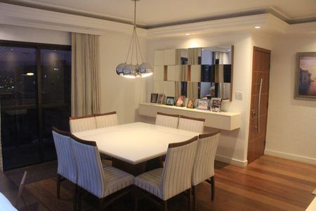 Apartamento à venda com 152m², 3 quartos e 2 vagasSala