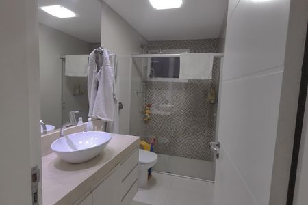 Apartamento à venda com 152m², 3 quartos e 2 vagasBanheiro 2