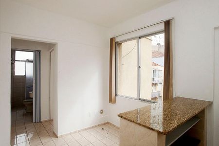 Sala de apartamento para alugar com 1 quarto, 37m² em Centro Histórico, Porto Alegre