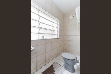 Banheiro de casa para alugar com 1 quarto, 60m² em Jardim Peri, São Paulo