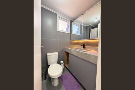 Apartamento à venda com 53m², 2 quartos e 1 vaga Apartamento à venda com 53m², 2 quartos e 1 vagaBanheiro