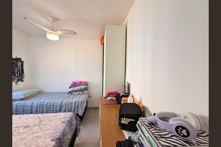 Quarto 1 de apartamento à venda com 2 quartos, 53m² em Fátima, Canoas