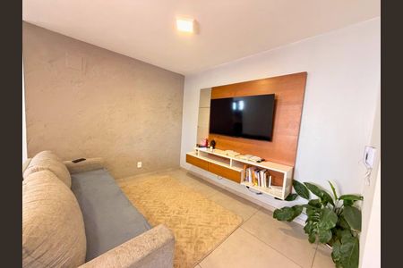 Sala de apartamento à venda com 2 quartos, 53m² em Fátima, Canoas