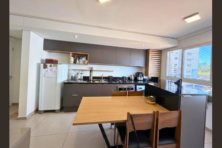 Apartamento à venda com 53m², 2 quartos e 1 vaga Apartamento à venda com 53m², 2 quartos e 1 vagaCozinha