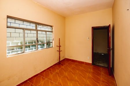 Casa à venda com 3 quartos, 360m² em Santa Monica, Belo Horizonte