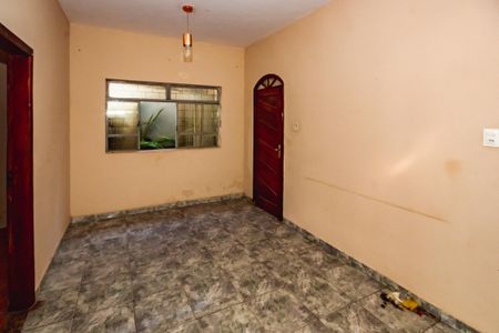 Casa à venda com 3 quartos, 360m² em Santa Monica, Belo Horizonte