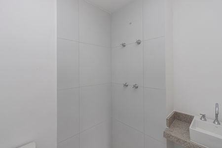 Studio à venda com 23m², 1 quarto e sem vaga Studio à venda com 23m², 1 quarto e sem vagaBanheiro