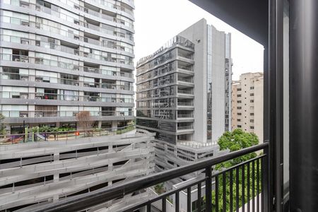 Studio à venda com 23m², 1 quarto e sem vaga Studio à venda com 23m², 1 quarto e sem vagaVaranda