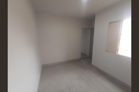 Apartamento para alugar com 1 quarto, 40m² em Água Quente, Brasília