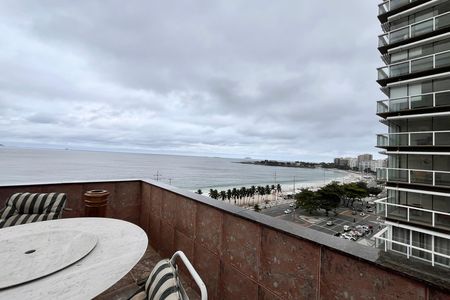 Apartamento para alugar com 200m², 3 quartos e sem vaga Apartamento para alugar com 200m², 3 quartos e sem vagaVaranda