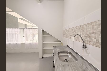 Casa para alugar com 70m², 2 quartos e 1 vagaCozinha