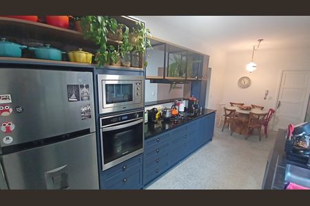 Apartamento à venda com 122m², 4 quartos e 1 vaga Apartamento à venda com 122m², 4 quartos e 1 vagaCozinha