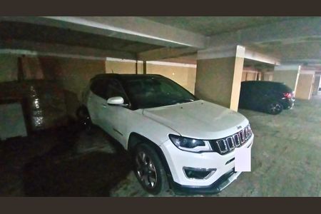 Garagem de apartamento à venda com 4 quartos, 122m² em Independência, Porto Alegre