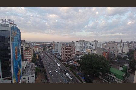 Vista de apartamento à venda com 4 quartos, 122m² em Independência, Porto Alegre