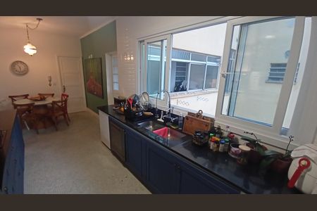 Apartamento à venda com 122m², 4 quartos e 1 vaga Apartamento à venda com 122m², 4 quartos e 1 vagaCozinha