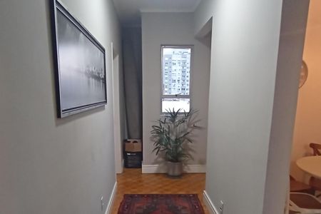 Corredor de apartamento à venda com 4 quartos, 122m² em Independência, Porto Alegre