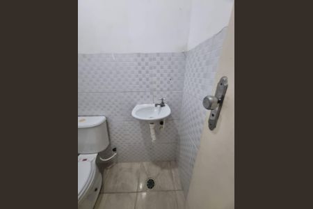 Casa à venda com 50m², 2 quartos e 1 vaga Casa à venda com 50m², 2 quartos e 1 vagaFoto 03