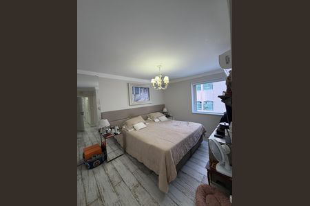 Apartamento à venda com 156m², 3 quartos e 2 vagas Apartamento à venda com 156m², 3 quartos e 2 vagasQuarto