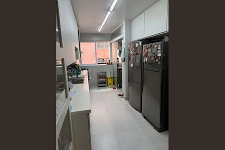 Apartamento à venda com 156m², 3 quartos e 2 vagas Apartamento à venda com 156m², 3 quartos e 2 vagasCozinha