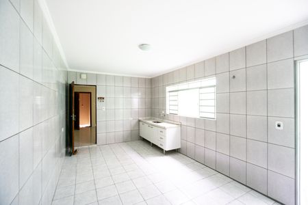 Casa para alugar com 125m², 2 quartos e 2 vagas Casa para alugar com 125m², 2 quartos e 2 vagasCozinha