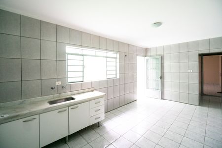 Casa para alugar com 125m², 2 quartos e 2 vagas Casa para alugar com 125m², 2 quartos e 2 vagasCozinha
