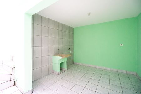 Casa para alugar com 125m², 2 quartos e 2 vagas Casa para alugar com 125m², 2 quartos e 2 vagasÁrea de serviço