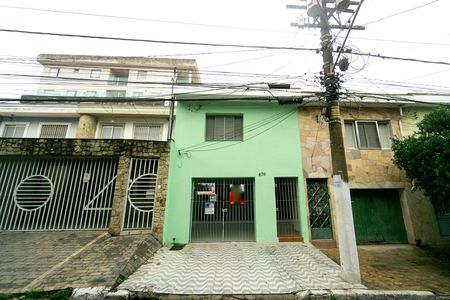 Casa para alugar com 125m², 2 quartos e 2 vagas Casa para alugar com 125m², 2 quartos e 2 vagasFachada