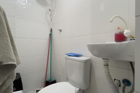 Casa de condomínio à venda com 115m², 3 quartos e 1 vaga Casa de condomínio à venda com 115m², 3 quartos e 1 vagaBanheiro 1