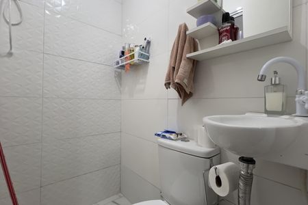 Banheiro da Suíte 1 de casa de condomínio para alugar com 3 quartos, 115m² em Vila Moreira, Guarulhos