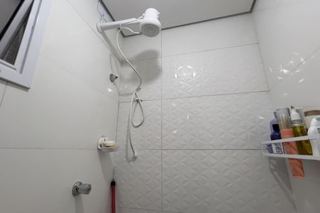 Casa de condomínio à venda com 115m², 3 quartos e 1 vaga Casa de condomínio à venda com 115m², 3 quartos e 1 vagaBanheiro da Suíte 1