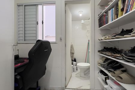 Casa de condomínio à venda com 115m², 3 quartos e 1 vaga Casa de condomínio à venda com 115m², 3 quartos e 1 vagaCloset