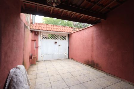 Casa à venda com 84m², 2 quartos e 2 vagasGaragem