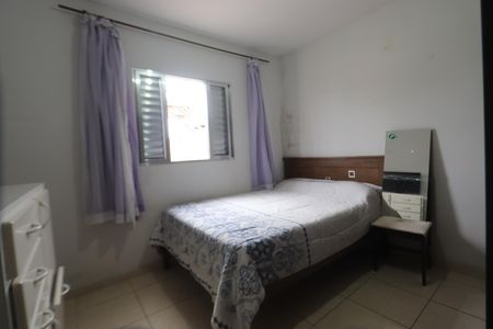 Casa à venda com 84m², 2 quartos e 2 vagasQuarto 1