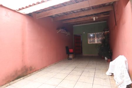 Casa à venda com 84m², 2 quartos e 2 vagasGaragem