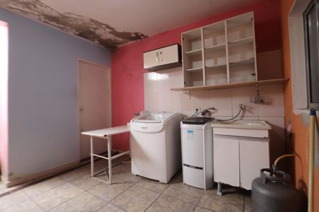 Casa à venda com 84m², 2 quartos e 2 vagasLavanderia