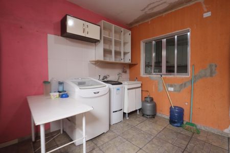Casa à venda com 84m², 2 quartos e 2 vagasLavanderia