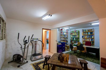 Casa à venda com 268m², 3 quartos e 4 vagas Casa à venda com 268m², 3 quartos e 4 vagasSalão 2